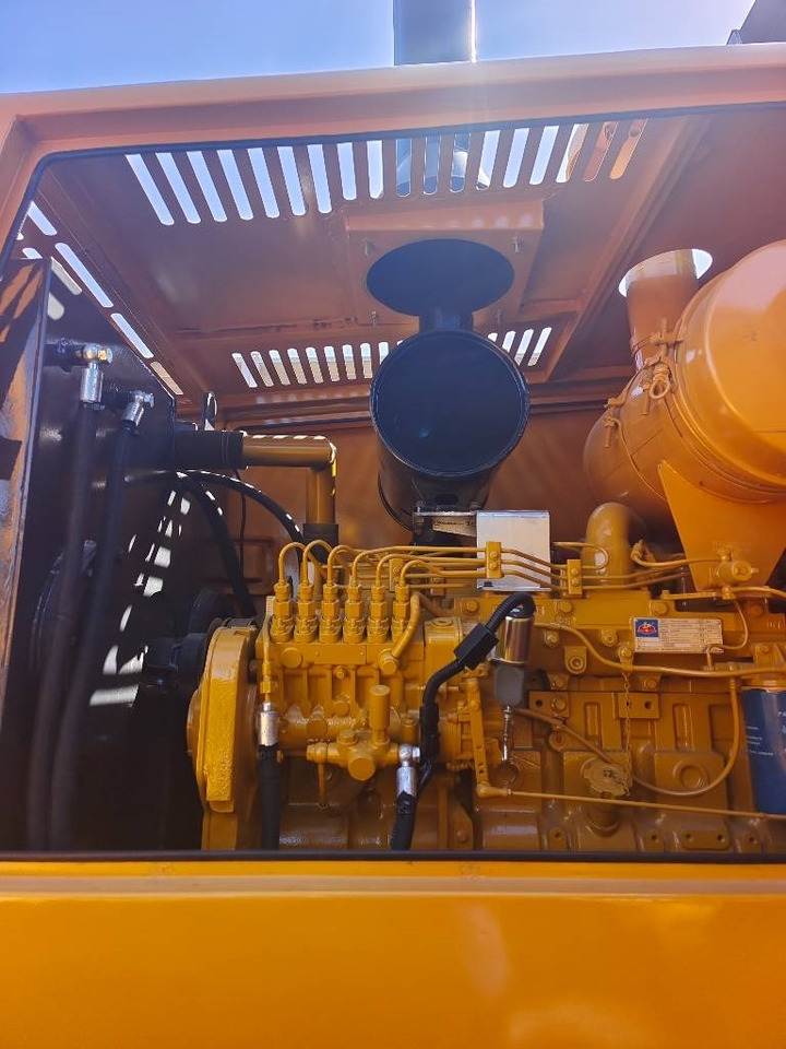 XCMG GR 180 - Grader: foto 5 XCMG GR 180 - Grader: foto 5