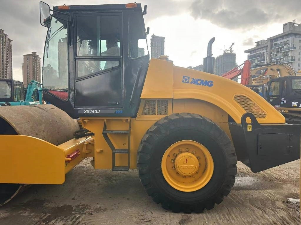 XCMG XS 143 - Compactador: foto 2 XCMG XS 143 - Compactador: foto 2