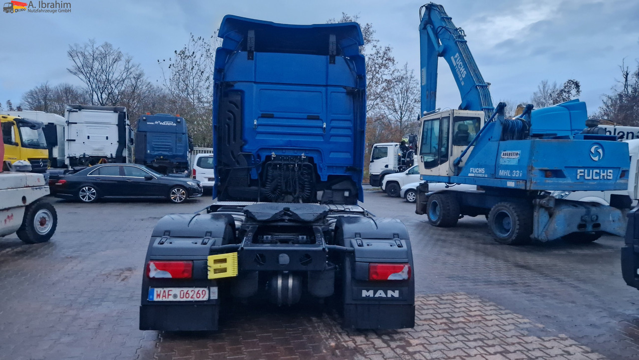 MAN 18.480 TGX XLX Retarder 2x Tank deutsches Fahrzeug, Kamera, Navi - Cabeza tractora: foto 2 MAN 18.480 TGX XLX Retarder 2x Tank deutsches Fahrzeug, Kamera, Navi - Cabeza tractora: foto 2