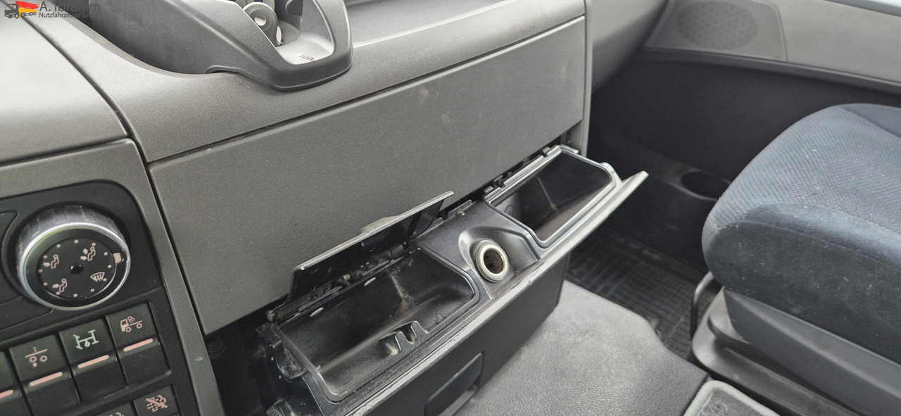 MAN TGS 18.400 4X2BLS Nebenantrieb - Cabeza tractora: foto 2 MAN TGS 18.400 4X2BLS Nebenantrieb - Cabeza tractora: foto 2