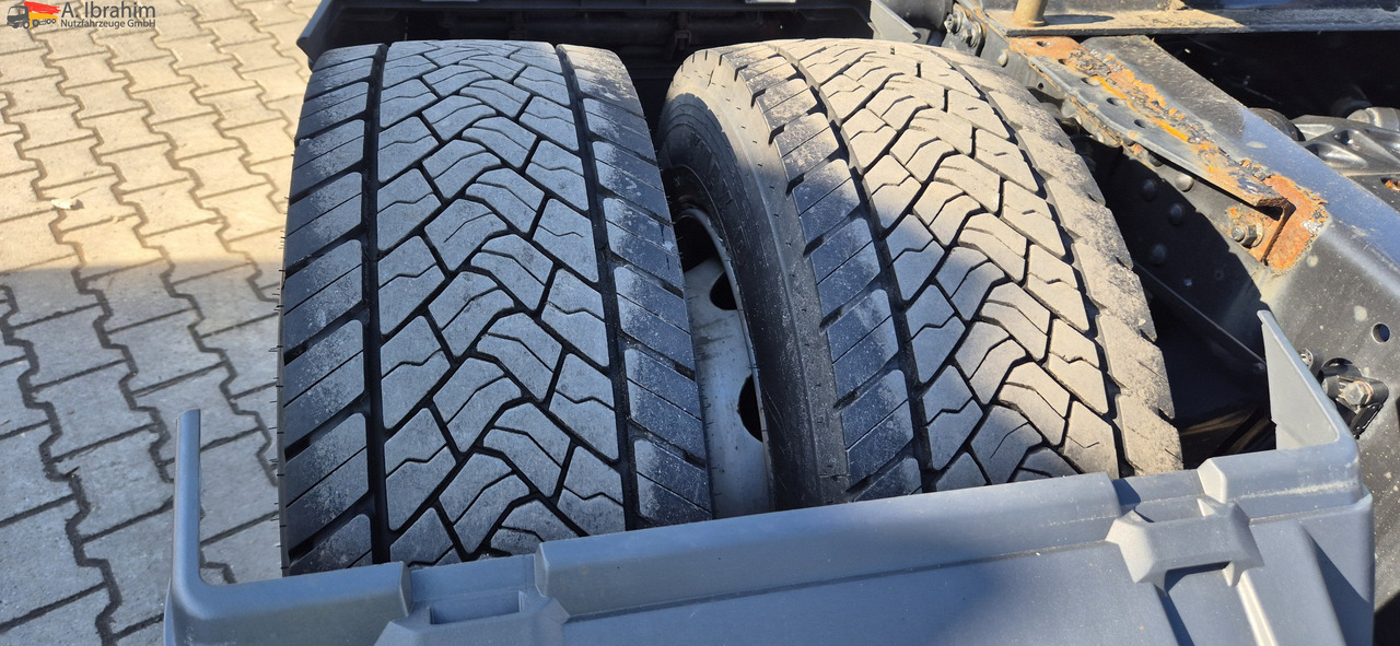 MAN TGX 18.460 Retarder, Klima, 1. Hand 04 2018 - Cabeza tractora: foto 5 MAN TGX 18.460 Retarder, Klima, 1. Hand 04 2018 - Cabeza tractora: foto 5