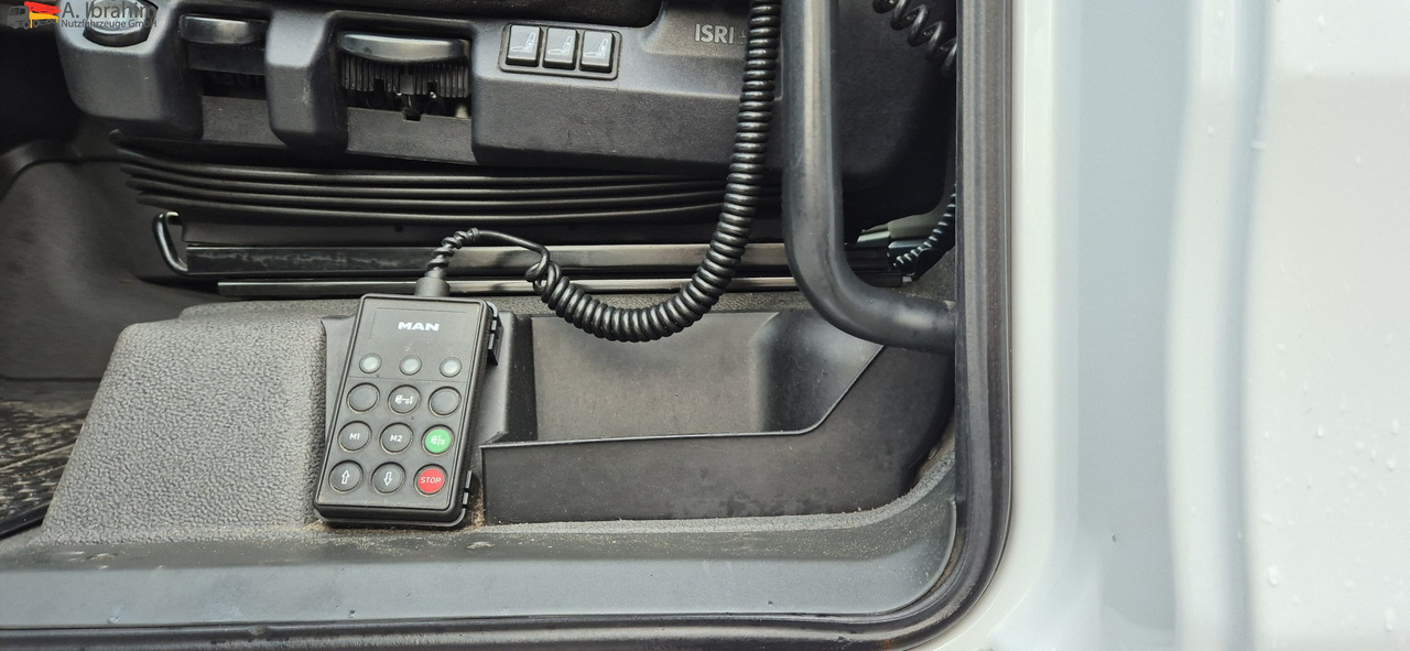 MAN TGX 18.470 Retarder, Klima - Cabeza tractora: foto 2 MAN TGX 18.470 Retarder, Klima - Cabeza tractora: foto 2