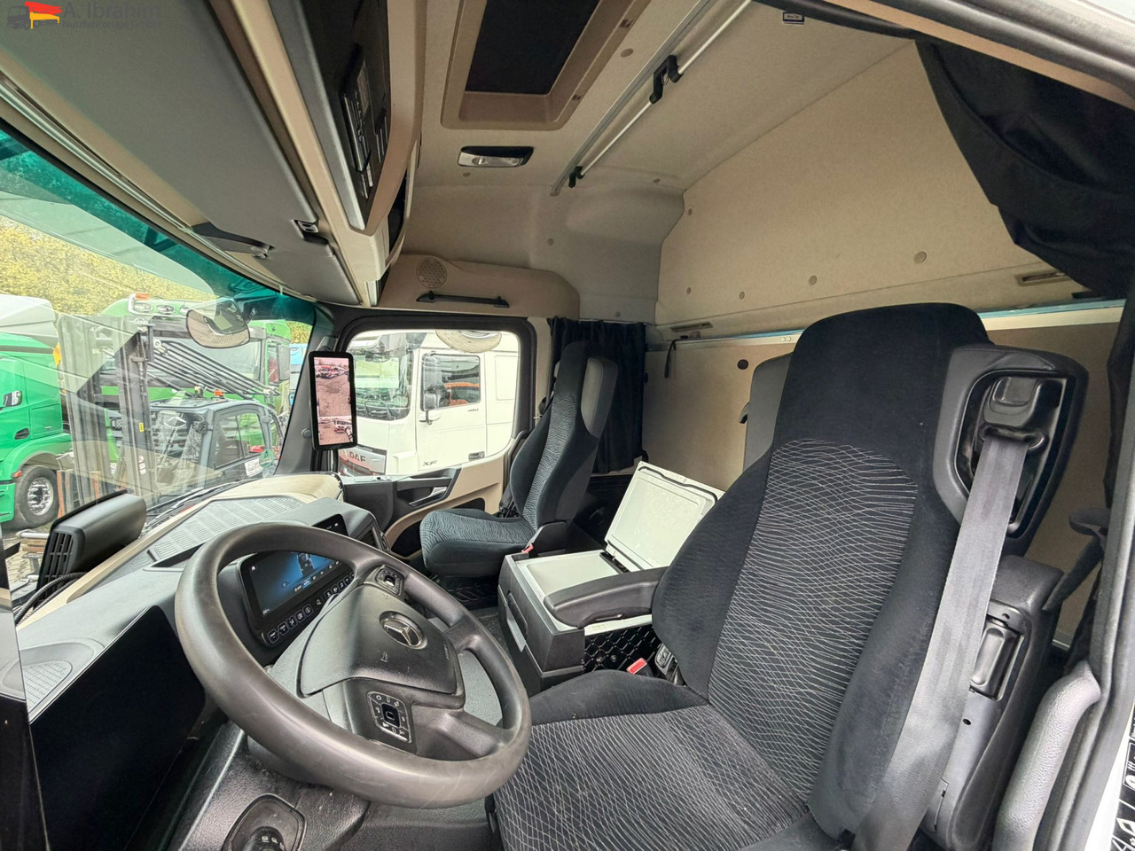 Mercedes-Benz Actros 1846LS Streamspace | Retarder | Euro 6d | Blatt Luft | 3 x vorhanden - Cabeza tractora: foto 4 Mercedes-Benz Actros 1846LS Streamspace | Retarder | Euro 6d | Blatt Luft | 3 x vorhanden - Cabeza tractora: foto 4