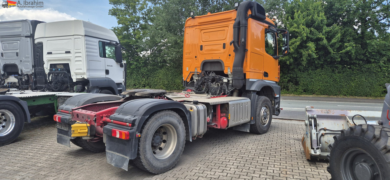 Cabeza tractora Mercedes-Benz DB 1846 H 4x4 Topzustand einsatzbereit: foto 10 Cabeza tractora Mercedes-Benz DB 1846 H 4x4 Topzustand einsatzbereit: foto 10