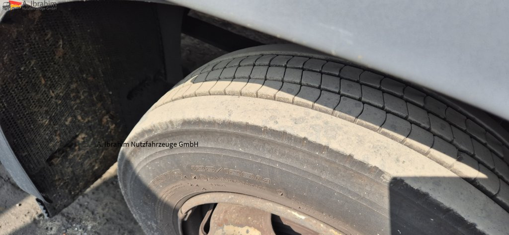 MAN TGL 8.150 4X2 BL Unfallschaden bedingt fahrbereit, Motor ok - Furgoneta: foto 5 MAN TGL 8.150 4X2 BL Unfallschaden bedingt fahrbereit, Motor ok - Furgoneta: foto 5
