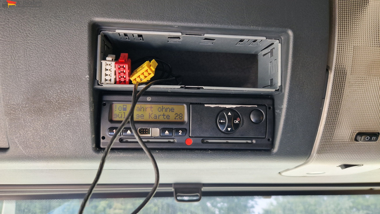 MAN TGS 26.400 PK 15001 Performance Lift-Lenkachse | 6x2 | Aufsitzkran - Camión grúa, Camión caja abierta: foto 2 MAN TGS 26.400 PK 15001 Performance Lift-Lenkachse | 6x2 | Aufsitzkran - Camión grúa, Camión caja abierta: foto 2