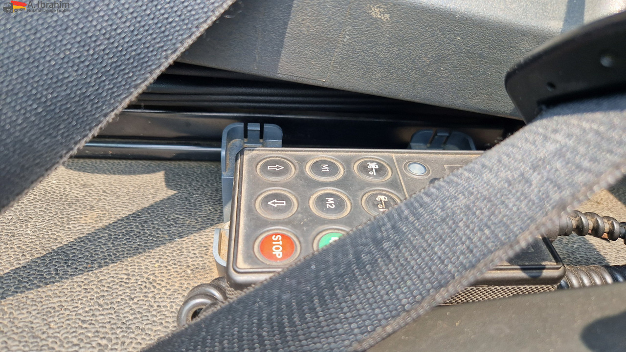 MAN TGS 26.400 PK 15001 Performance Zustand gut, Aufsitzkran - Camión grúa, Camión caja abierta: foto 5 MAN TGS 26.400 PK 15001 Performance Zustand gut, Aufsitzkran - Camión grúa, Camión caja abierta: foto 5