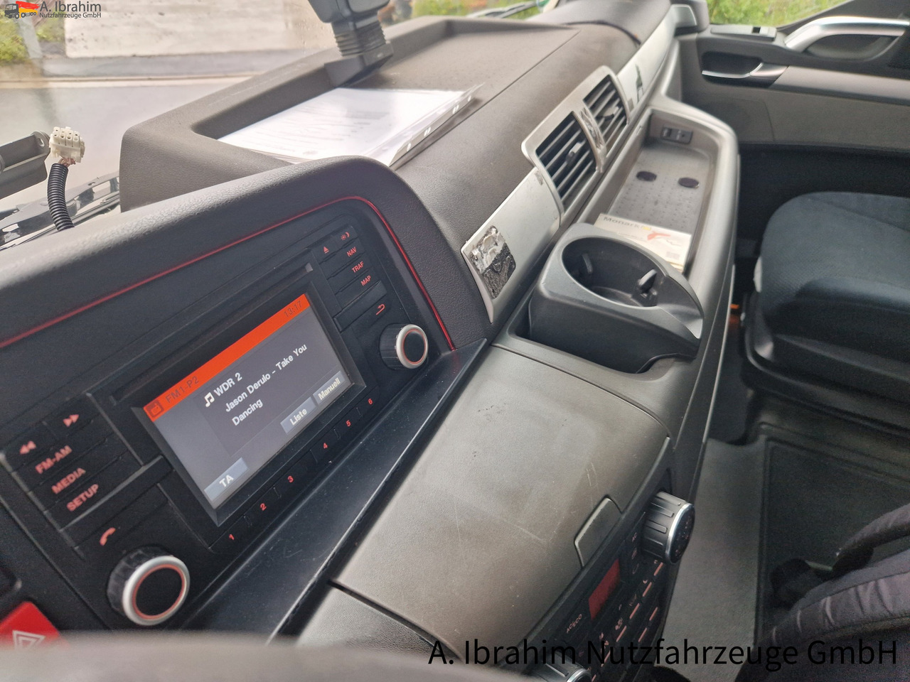 MAN TGX 26.440 BDF Chassis mit Brücke möglich - Camión lona: foto 4 MAN TGX 26.440 BDF Chassis mit Brücke möglich - Camión lona: foto 4