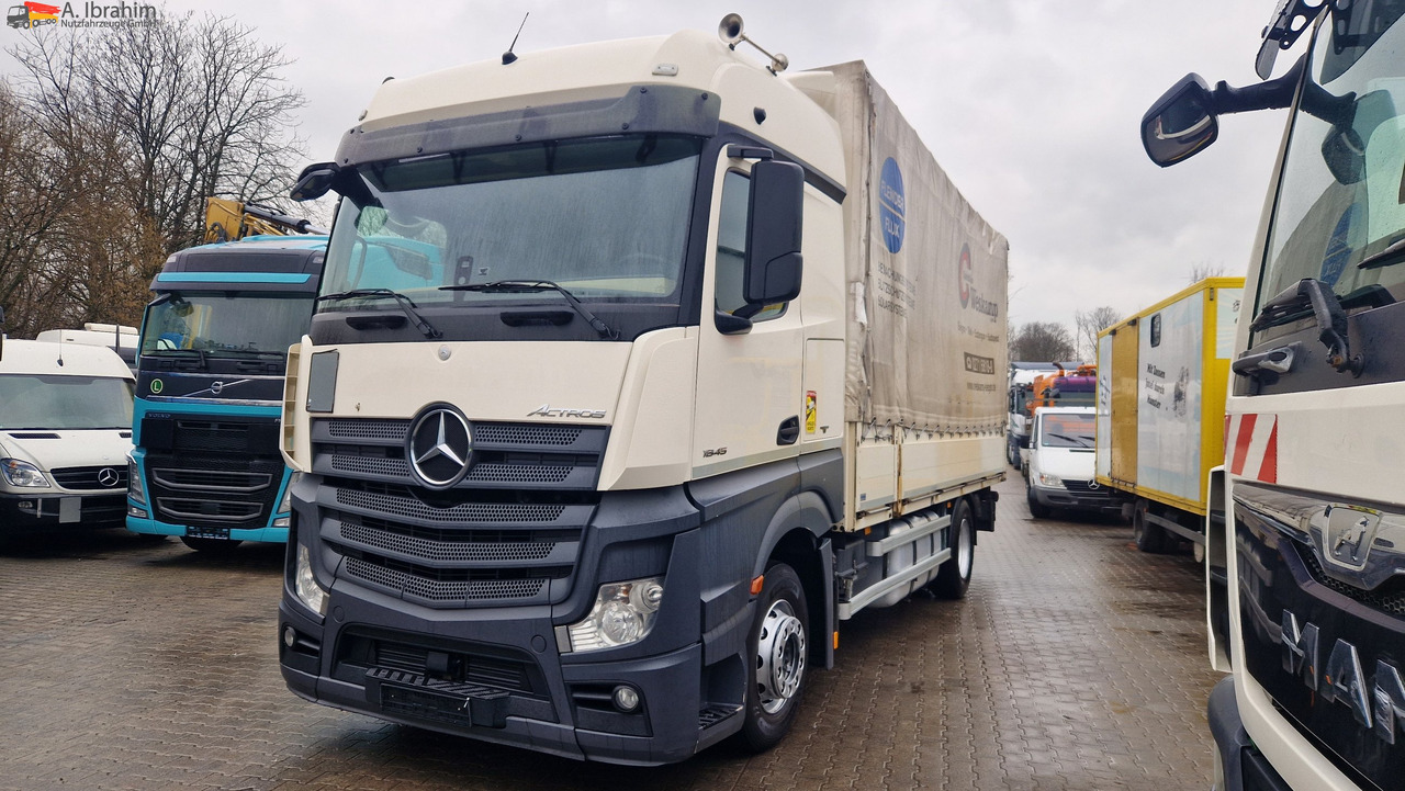 Mercedes-Benz 1845 Retarder Klima, Kühlschrank Edscha, Retarder, LBW, Zustand gut - Camión lona: foto 1 Mercedes-Benz 1845 Retarder Klima, Kühlschrank Edscha, Retarder, LBW, Zustand gut - Camión lona: foto 1