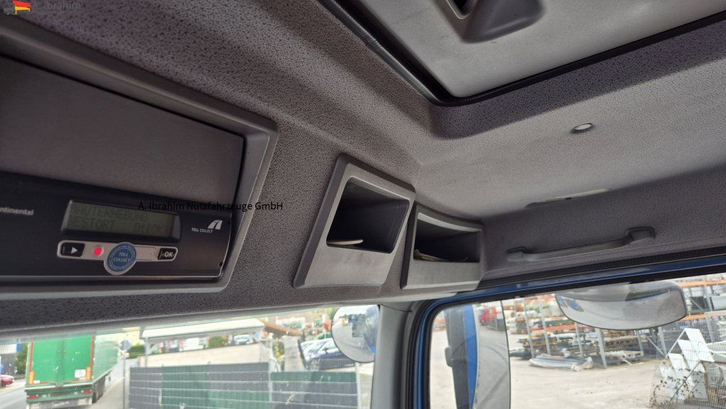 Mercedes-Benz 823 Jumbo LKW 7.30 m Länge x 3,10 m Innenhöhe, 56 cbm - Furgoneta con lona: foto 4 Mercedes-Benz 823 Jumbo LKW 7.30 m Länge x 3,10 m Innenhöhe, 56 cbm - Furgoneta con lona: foto 4