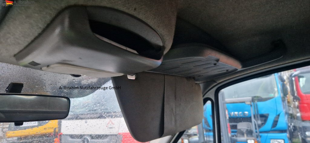 VW Crafter 2.5 Diesel - Furgón: foto 4 VW Crafter 2.5 Diesel - Furgón: foto 4