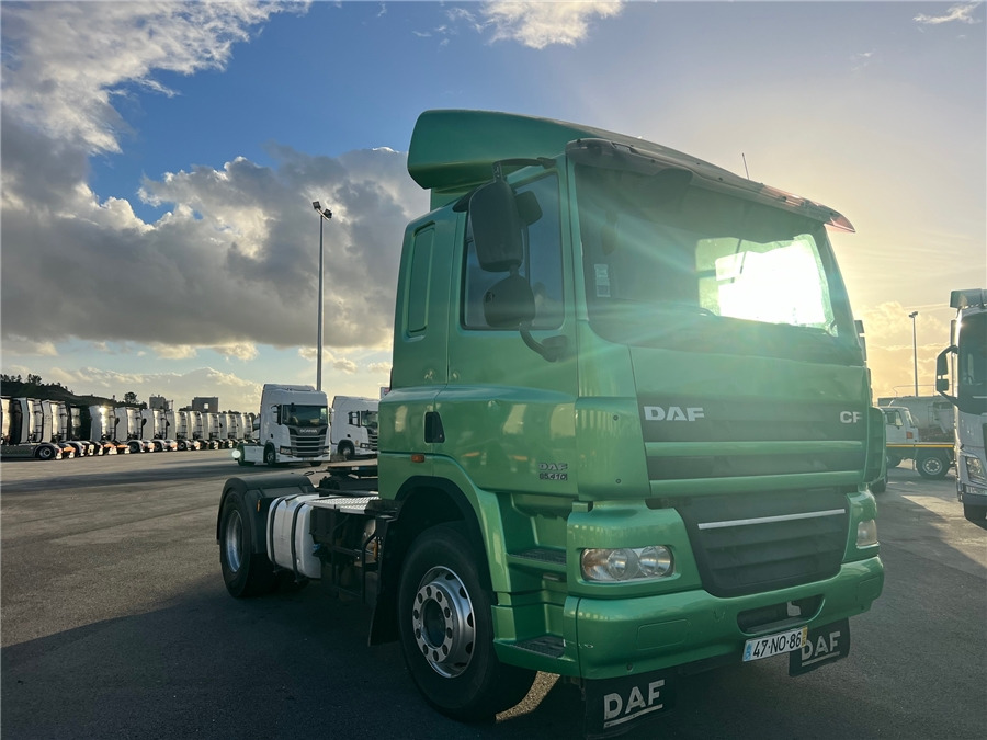 DAF CF85.410 manual gear - Cabeza tractora: foto 3 DAF CF85.410 manual gear - Cabeza tractora: foto 3