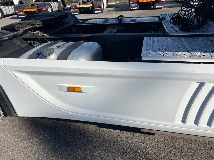 Cabeza tractora MERCEDES-BENZ 1845 / RETARDER: foto 9