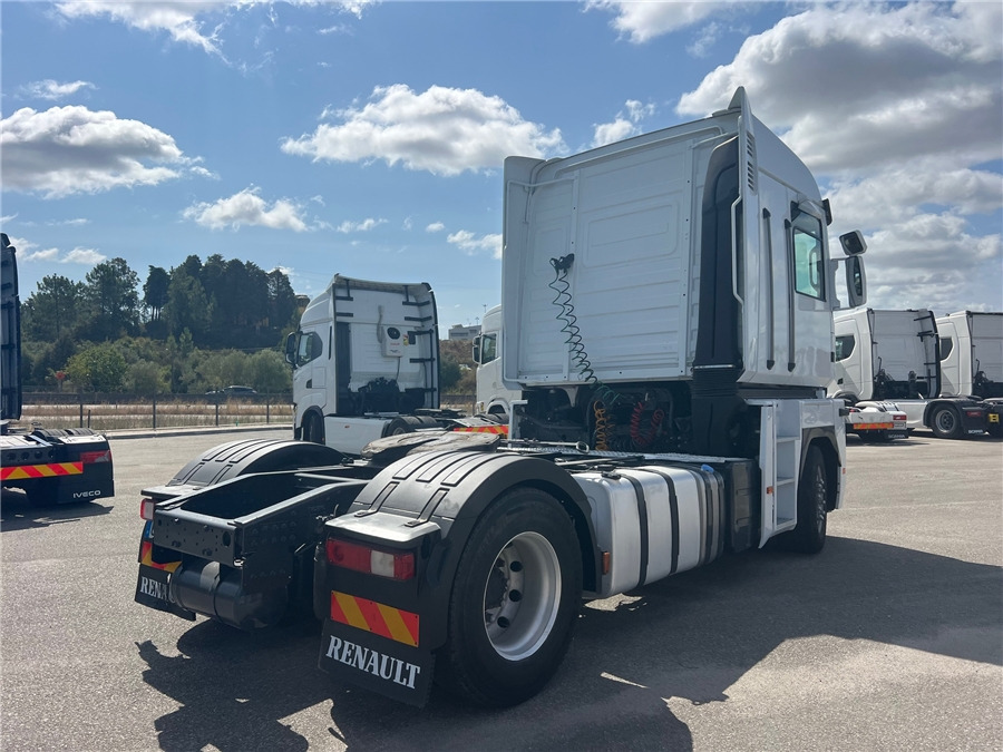 Renault AE 440 - Cabeza tractora: foto 4 Renault AE 440 - Cabeza tractora: foto 4