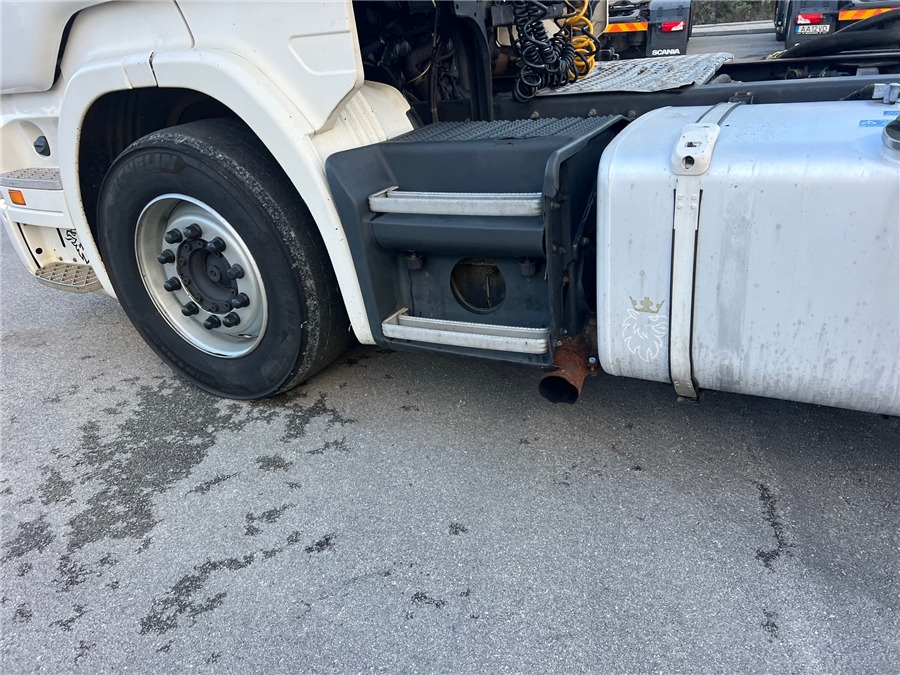 Cabeza tractora Scania R480: foto 12