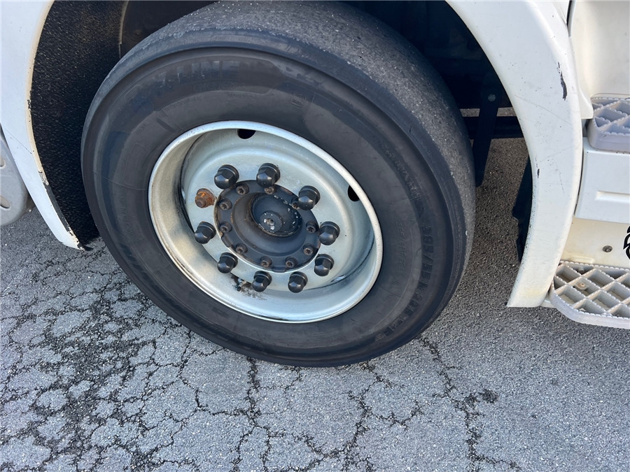 Cabeza tractora Scania R480: foto 15