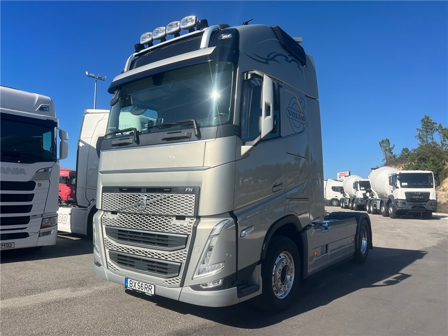 Volvo FH540 / RETARDER /FULL PNEUMATIC - Cabeza tractora: foto 1 Volvo FH540 / RETARDER /FULL PNEUMATIC - Cabeza tractora: foto 1