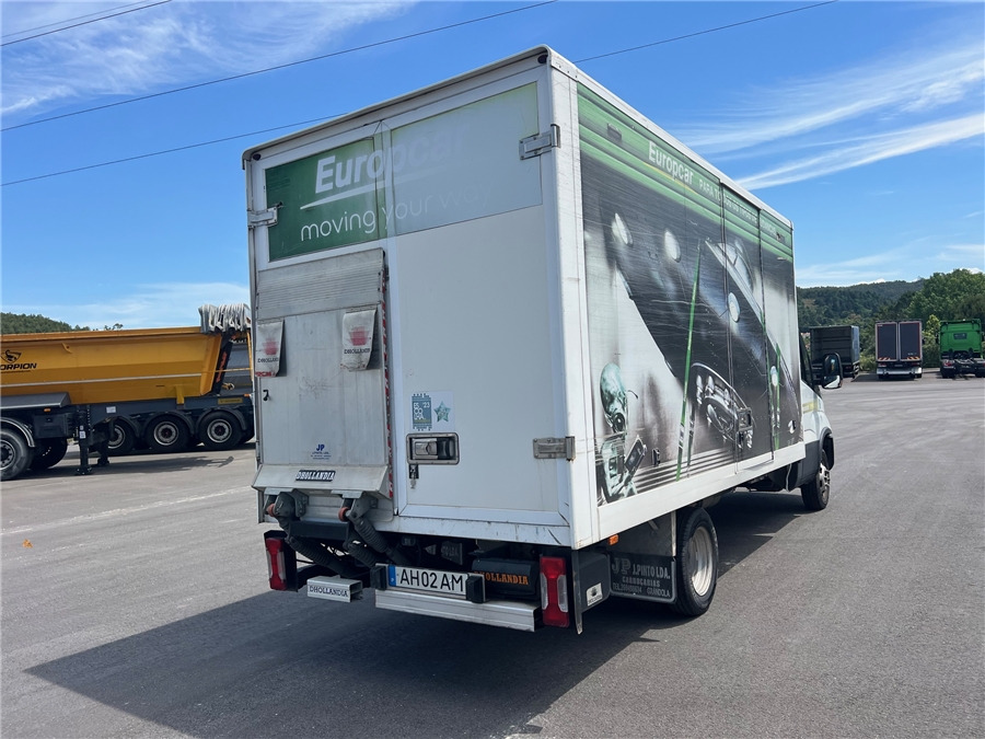 Iveco 35C16HA8 - Furgoneta caja cerrada: foto 3 Iveco 35C16HA8 - Furgoneta caja cerrada: foto 3