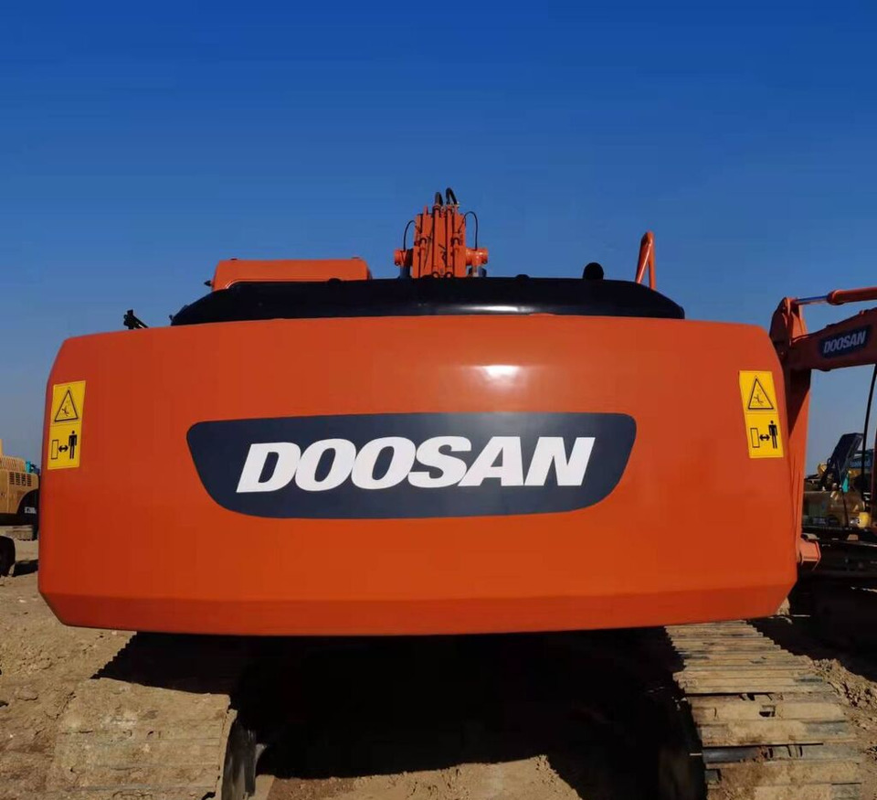 Doosan DH220LC-7 - Excavadora de cadenas: foto 2 Doosan DH220LC-7 - Excavadora de cadenas: foto 2