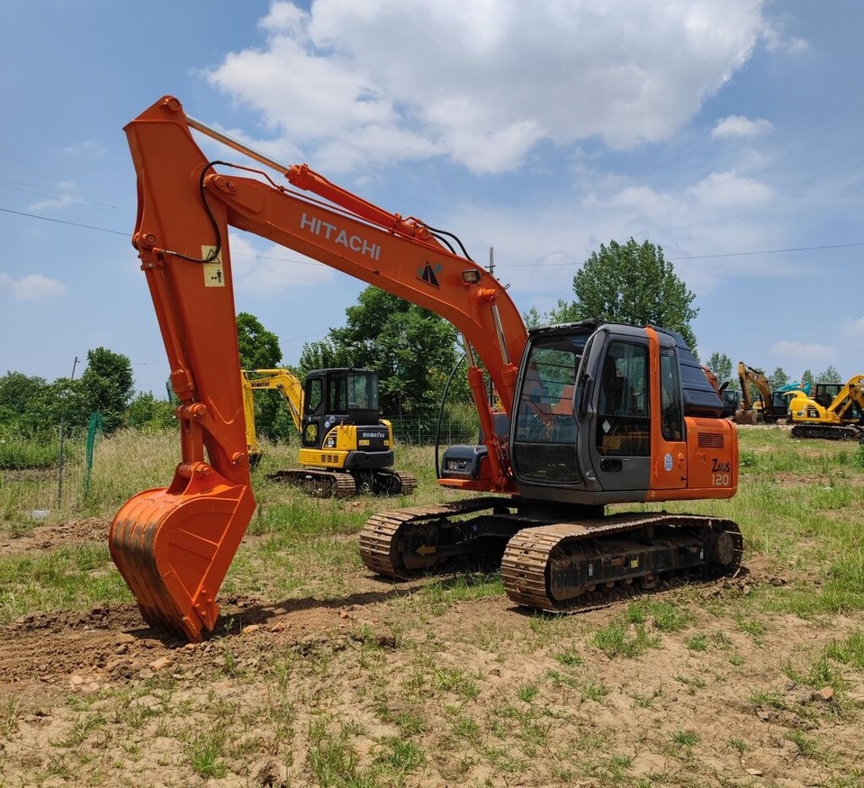 Hitachi ZX120 - Excavadora de cadenas: foto 1 Hitachi ZX120 - Excavadora de cadenas: foto 1