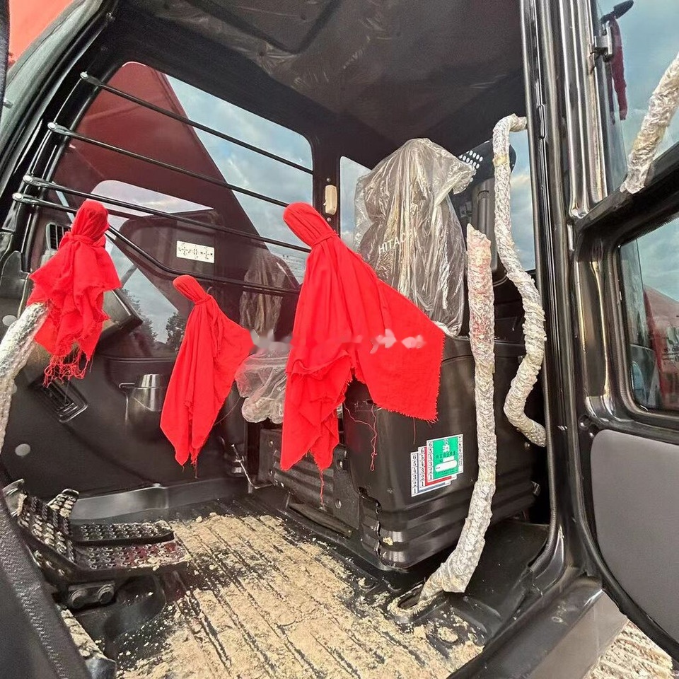Hitachi ZX200-3 - Excavadora de cadenas: foto 5 Hitachi ZX200-3 - Excavadora de cadenas: foto 5
