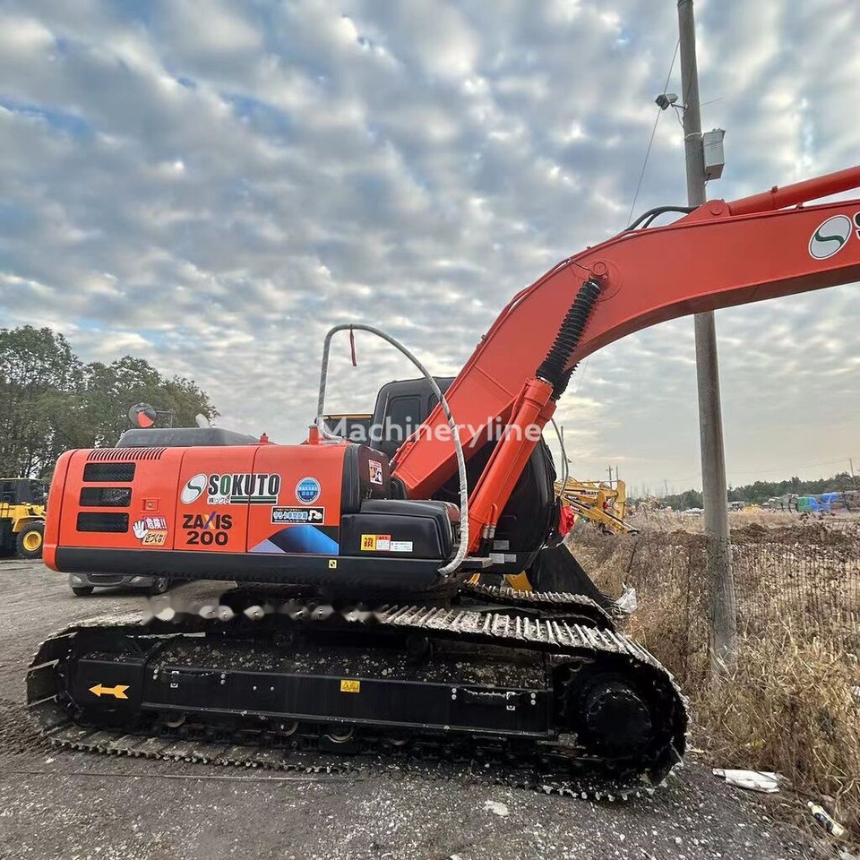 Hitachi ZX200-3 - Excavadora de cadenas: foto 3 Hitachi ZX200-3 - Excavadora de cadenas: foto 3