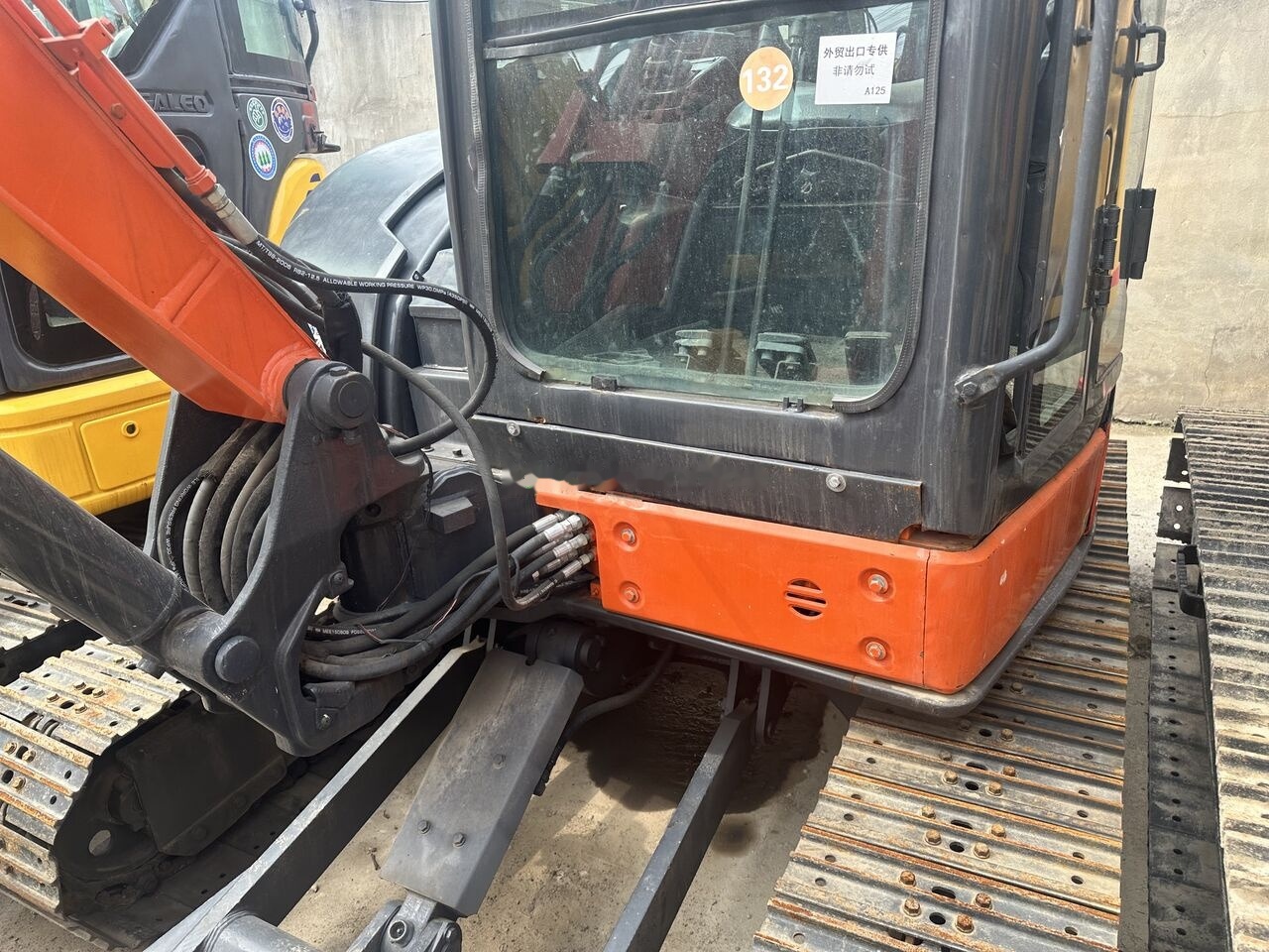 Hitachi ZX50U-2 - Miniexcavadora: foto 5 Hitachi ZX50U-2 - Miniexcavadora: foto 5