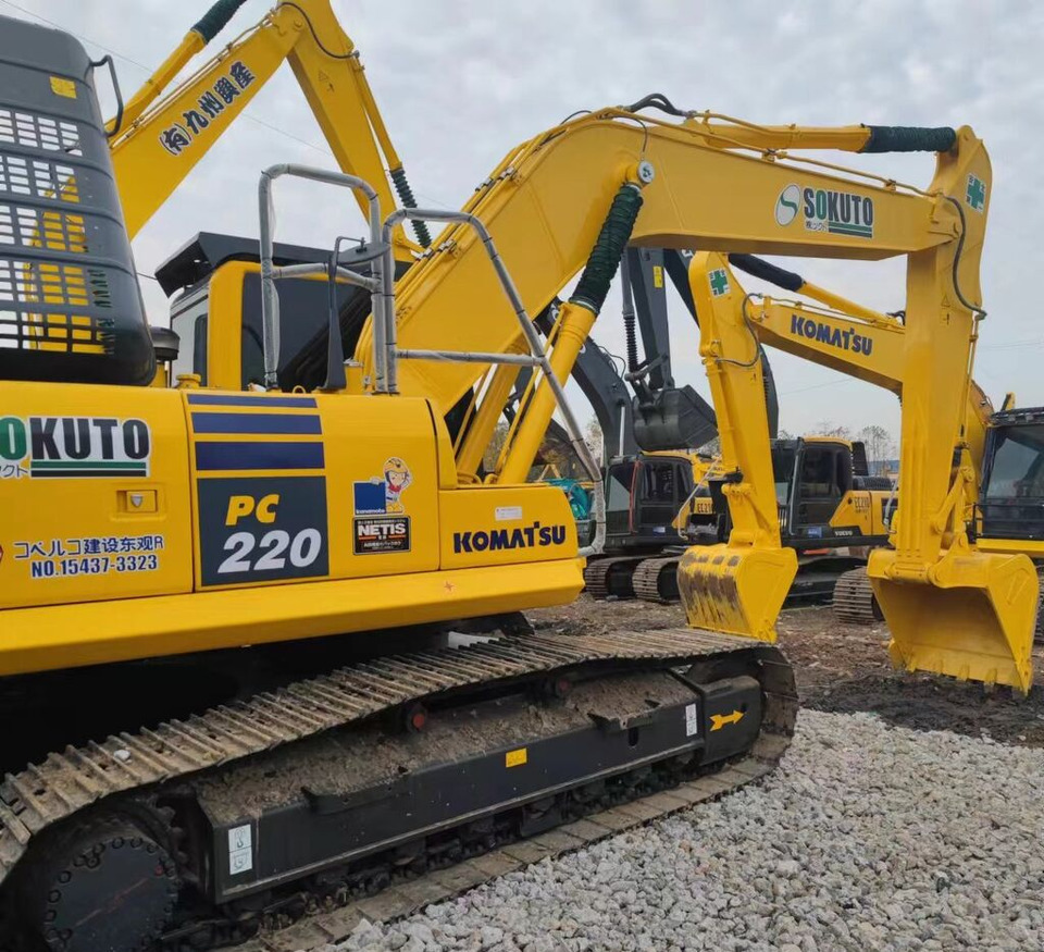 Komatsu PC220-8 - Excavadora de cadenas: foto 4 Komatsu PC220-8 - Excavadora de cadenas: foto 4