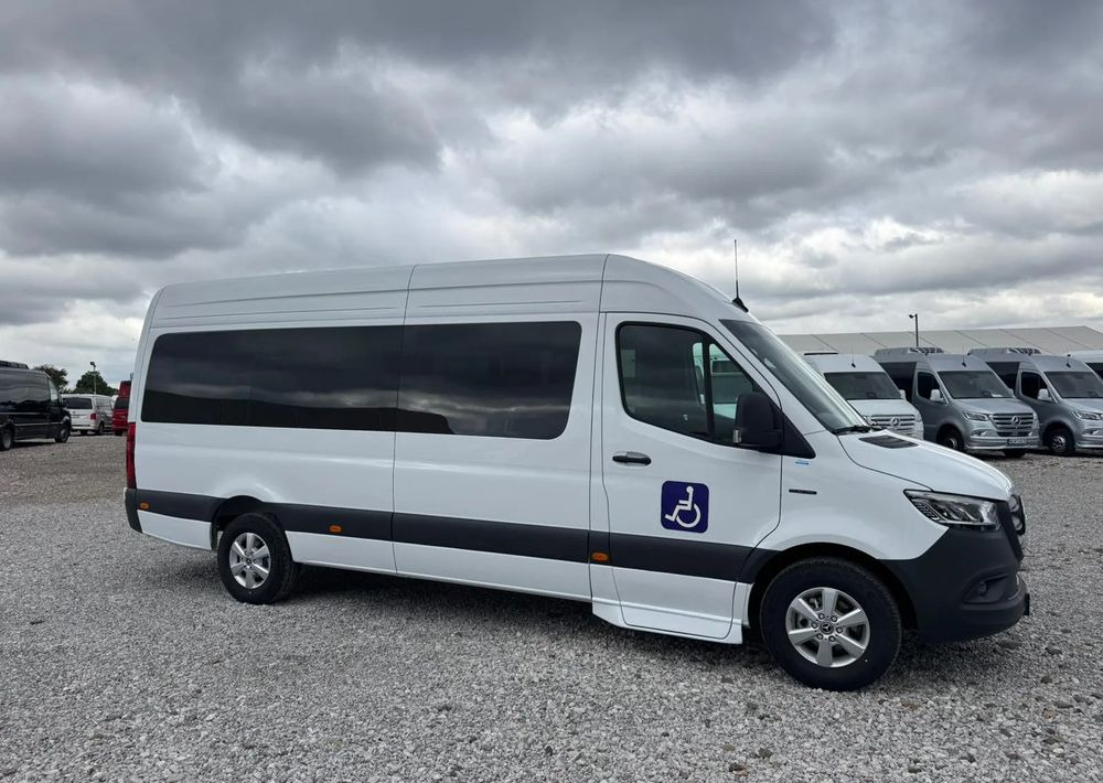 Mercedes-Benz Sprinter - Minibús, Autobús eléctrico: foto 2 Mercedes-Benz Sprinter - Minibús, Autobús eléctrico: foto 2