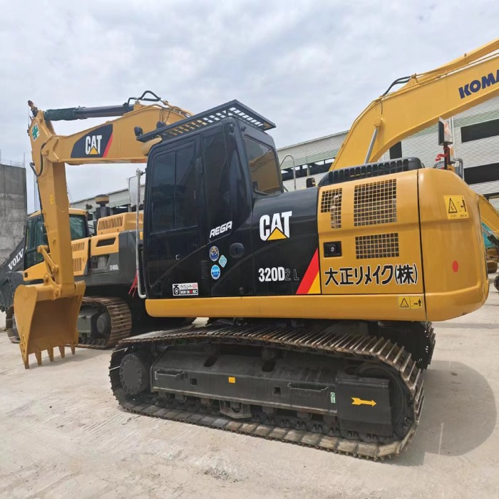 CATERPILLAR 320DL - Excavadora de cadenas: foto 5 CATERPILLAR 320DL - Excavadora de cadenas: foto 5