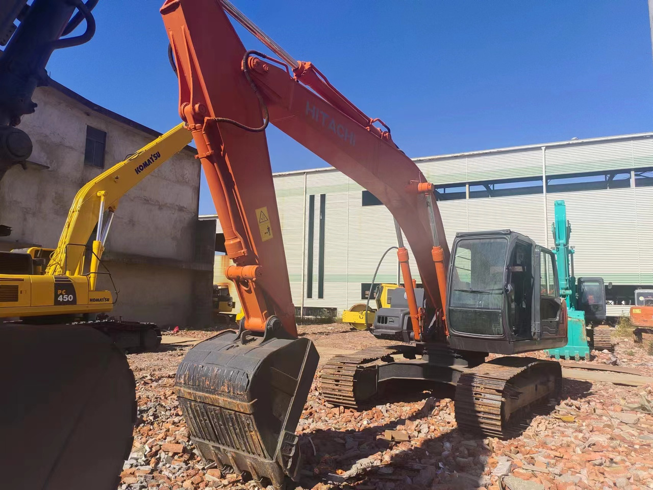 HITACHI ZX200 - Excavadora de cadenas: foto 2 HITACHI ZX200 - Excavadora de cadenas: foto 2