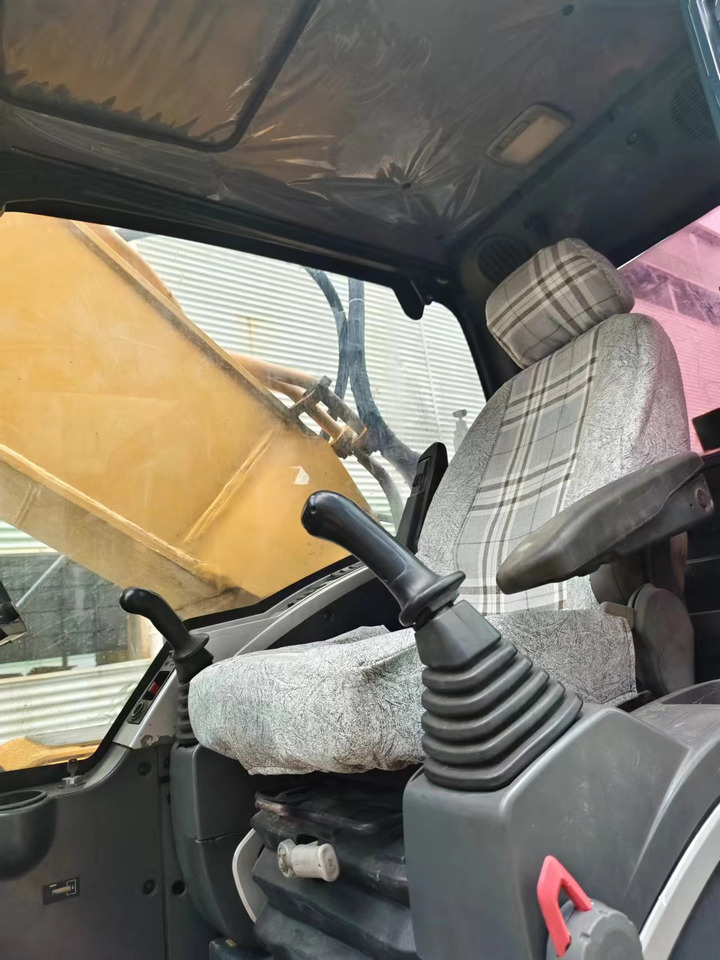 HYUNDAI R485LC9VS R485 - Excavadora de cadenas: foto 4 HYUNDAI R485LC9VS R485 - Excavadora de cadenas: foto 4