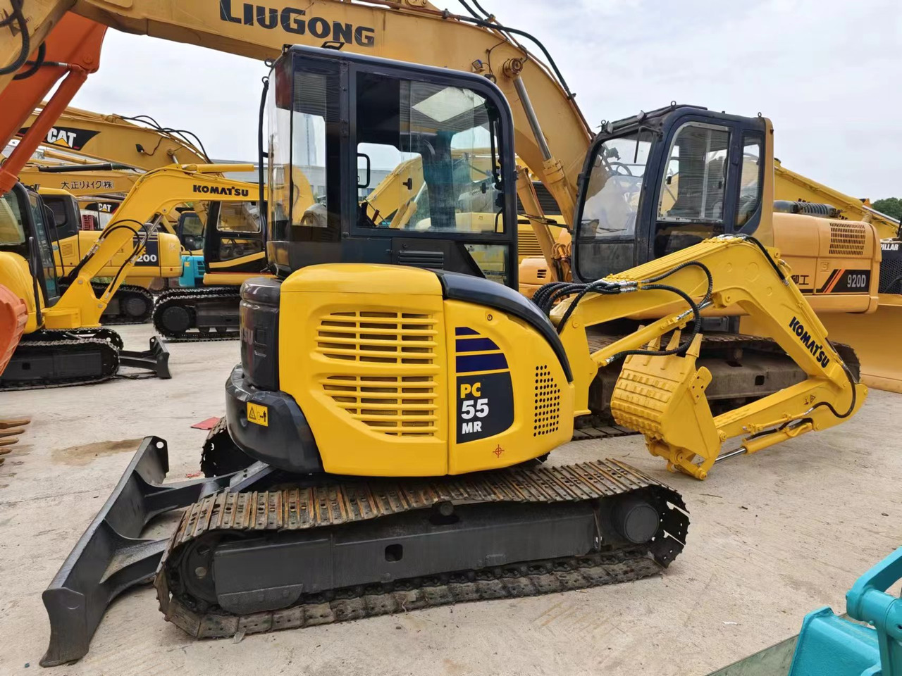 KOMATSU PC55 PC55MR PC56 PC60 - Miniexcavadora: foto 1 KOMATSU PC55 PC55MR PC56 PC60 - Miniexcavadora: foto 1
