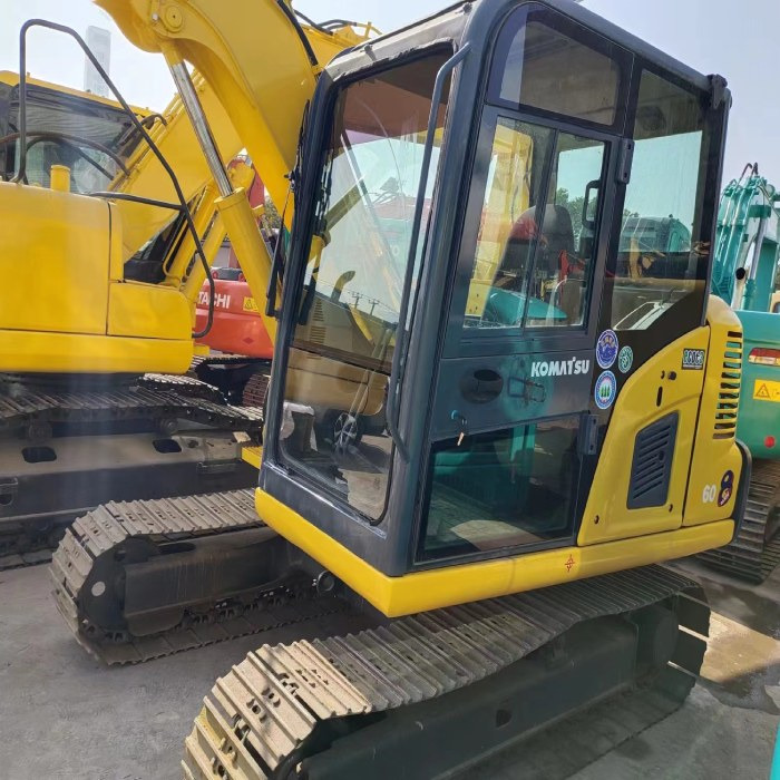 KOMATSU PC60-8 - Miniexcavadora: foto 5 KOMATSU PC60-8 - Miniexcavadora: foto 5