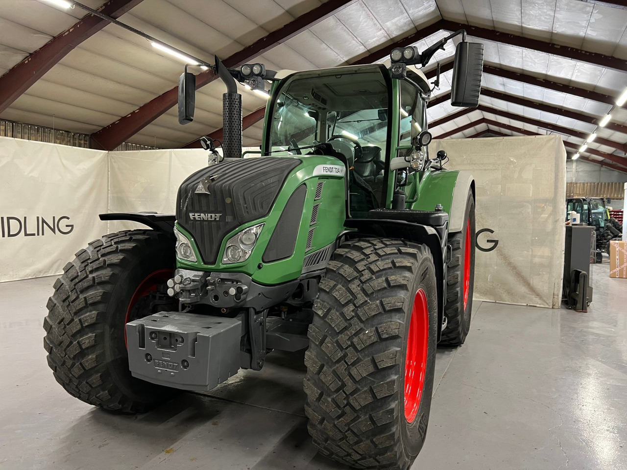 Fendt 724 Vario - Tractor: foto 3 Fendt 724 Vario - Tractor: foto 3
