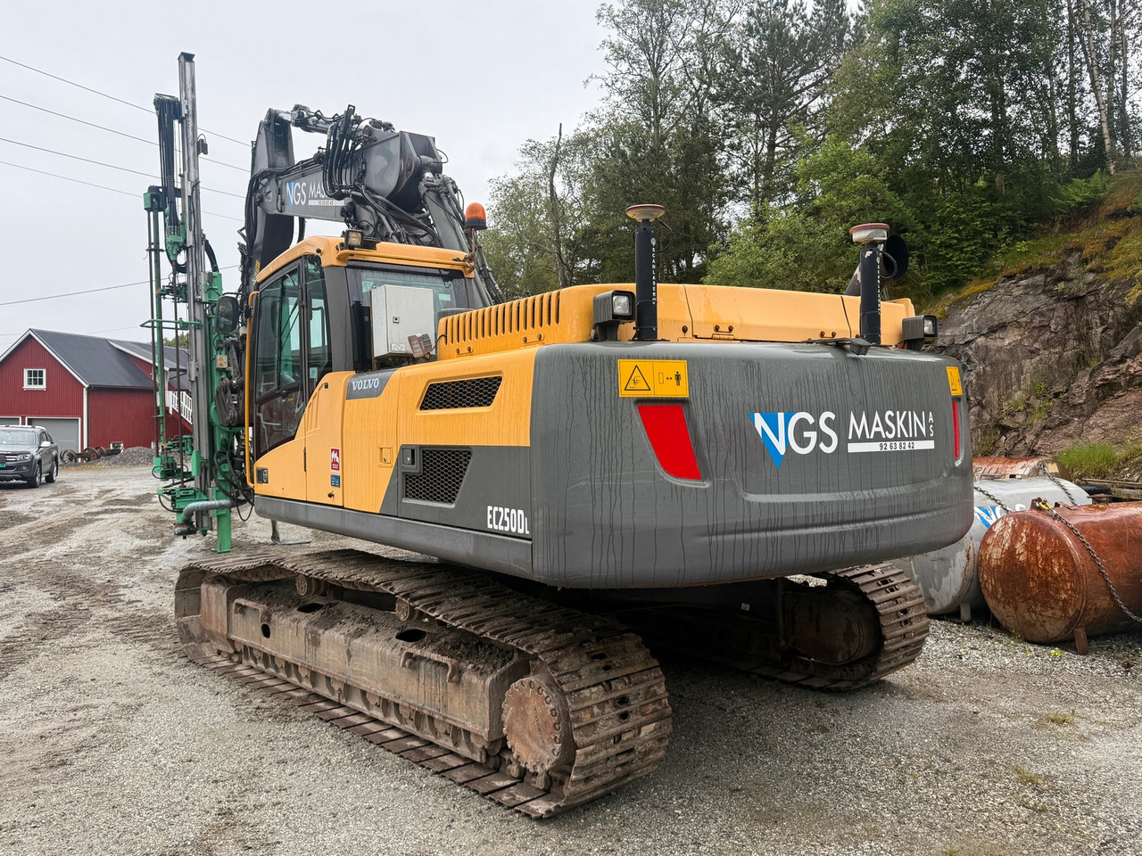 Volvo EC250DL med Montabert tårn - Excavadora de cadenas: foto 4 Volvo EC250DL med Montabert tårn - Excavadora de cadenas: foto 4