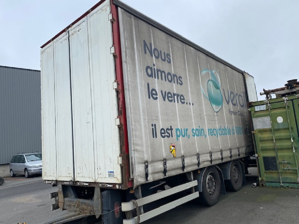 FRUEHAUF - Remolque con toldo: foto 3 FRUEHAUF - Remolque con toldo: foto 3