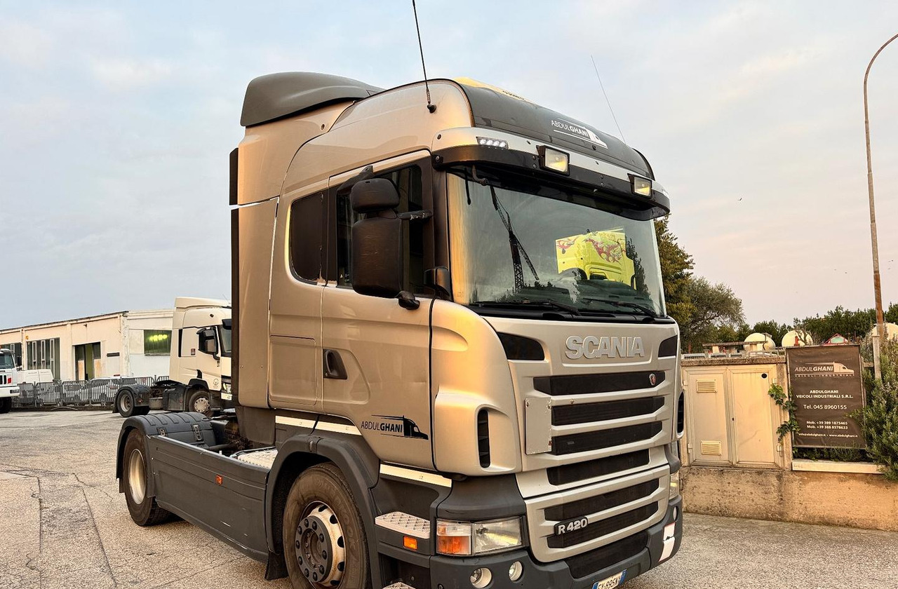 Trattore stradale Scania R420 - Euro 5 - 2011 - Otros maquinaria: foto 2 Trattore stradale Scania R420 - Euro 5 - 2011 - Otros maquinaria: foto 2