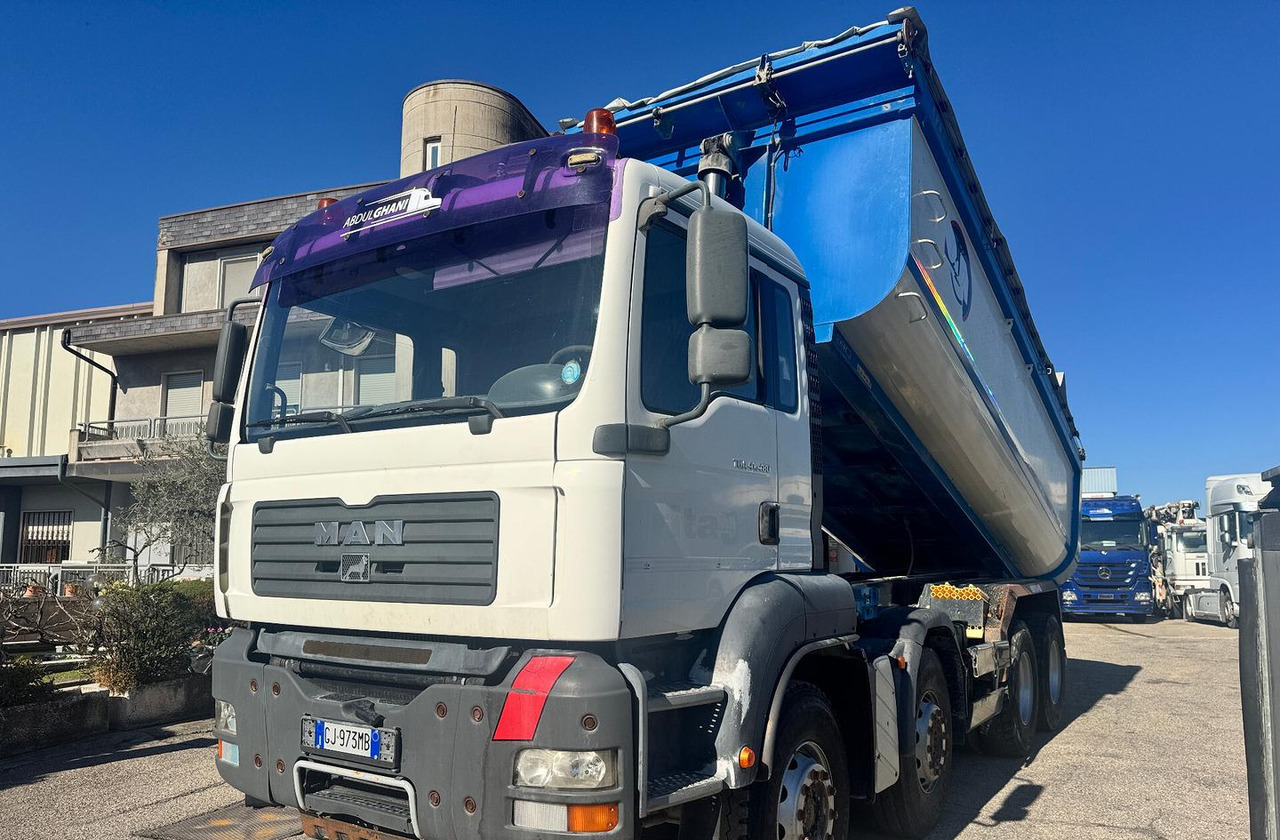 RIBALTABILE MAN TGA 41.480 (8X4) - Camión volquete: foto 1 RIBALTABILE MAN TGA 41.480 (8X4) - Camión volquete: foto 1