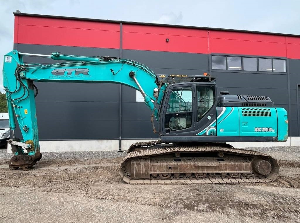 Kobelco SK300LC-10 - Excavadora de cadenas: foto 2 Kobelco SK300LC-10 - Excavadora de cadenas: foto 2