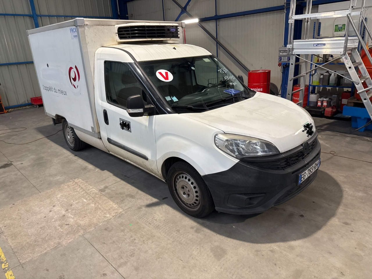FIAT DOBLO KONTENER CHŁODNIA NR 854 WKRÓTCE!!! - Furgoneta frigorifica: foto 1 FIAT DOBLO KONTENER CHŁODNIA NR 854 WKRÓTCE!!! - Furgoneta frigorifica: foto 1