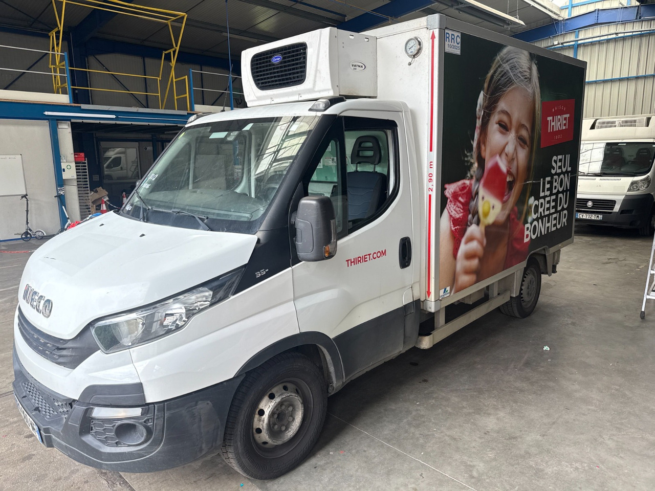 IVECO DAILY 35S12 KONTENER CHŁODNIA MROŹNIA NR 879 - Furgoneta frigorifica: foto 1 IVECO DAILY 35S12 KONTENER CHŁODNIA MROŹNIA NR 879 - Furgoneta frigorifica: foto 1