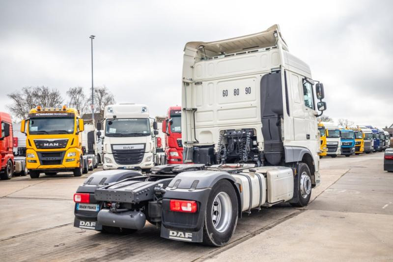 DAF XF 510 +Intarder+50Ton. - Cabeza tractora: foto 3 DAF XF 510 +Intarder+50Ton. - Cabeza tractora: foto 3