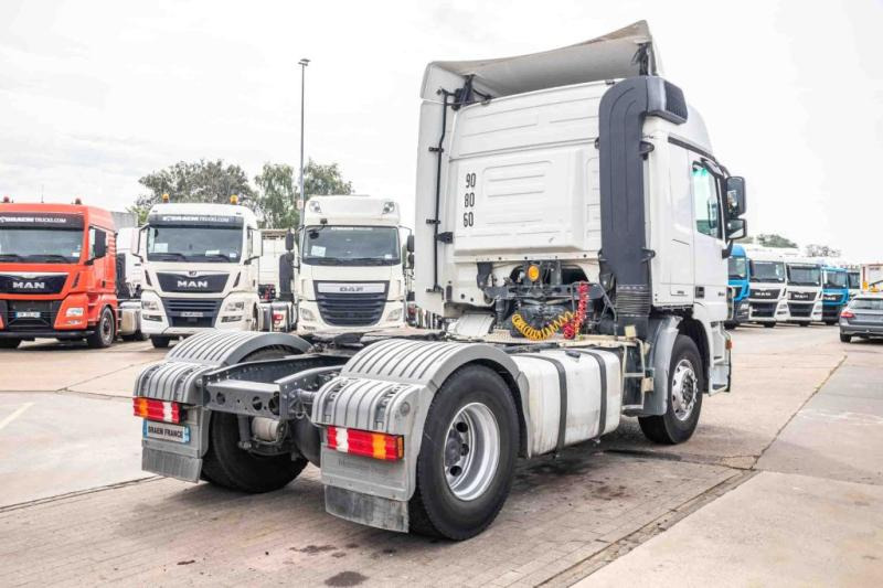 Mercedes ACTROS 1844 LS-MP3+E5+VOITH - Cabeza tractora: foto 3 Mercedes ACTROS 1844 LS-MP3+E5+VOITH - Cabeza tractora: foto 3