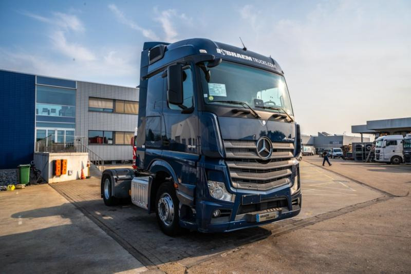 Mercedes ACTROS 1846 LS - Cabeza tractora: foto 2 Mercedes ACTROS 1846 LS - Cabeza tractora: foto 2