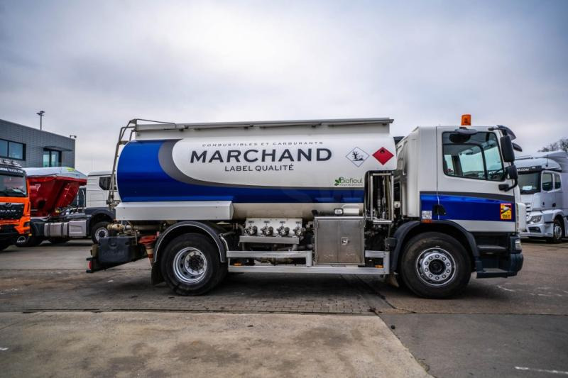 DAF CF 75 360 +ALU MAGYAR 13.500L /4COMP + INTARDER - Camión cisterna: foto 3 DAF CF 75 360 +ALU MAGYAR 13.500L /4COMP + INTARDER - Camión cisterna: foto 3