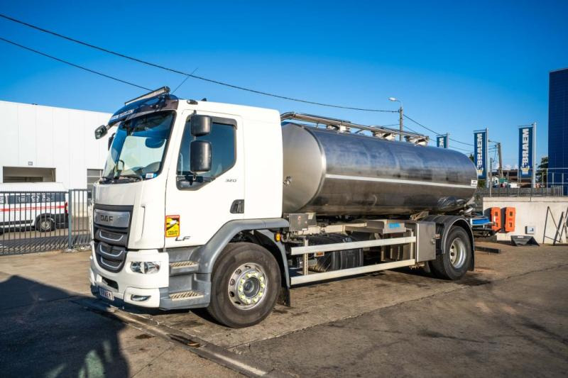 DAF LF 320+ETA 11.000 L/3 COMP. -LAIT/MILCH/MILK - Camión cisterna: foto 1 DAF LF 320+ETA 11.000 L/3 COMP. -LAIT/MILCH/MILK - Camión cisterna: foto 1