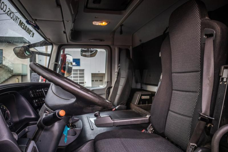 Foto del interior 1: Leasing de Mercedes ACTROS 3241+MP3+ECOVRAC 6COMP Mercedes ACTROS 3241+MP3+ECOVRAC 6COMP Foto del interior 1: Leasing de Mercedes ACTROS 3241+MP3+ECOVRAC 6COMP Mercedes ACTROS 3241+MP3+ECOVRAC 6COMP
