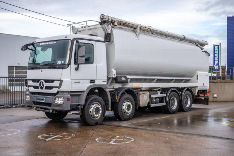 Mercedes ACTROS 3241+MP3+ECOVRAC 6COMP - Camión cisterna: foto 1 Mercedes ACTROS 3241+MP3+ECOVRAC 6COMP - Camión cisterna: foto 1