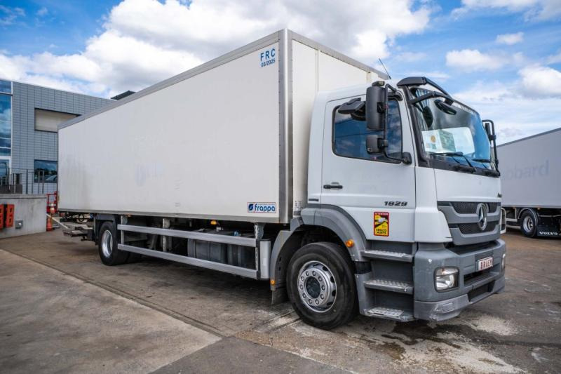 Mercedes AXOR 1829-MP3+ CARRIER - Camión frigorífico: foto 2 Mercedes AXOR 1829-MP3+ CARRIER - Camión frigorífico: foto 2